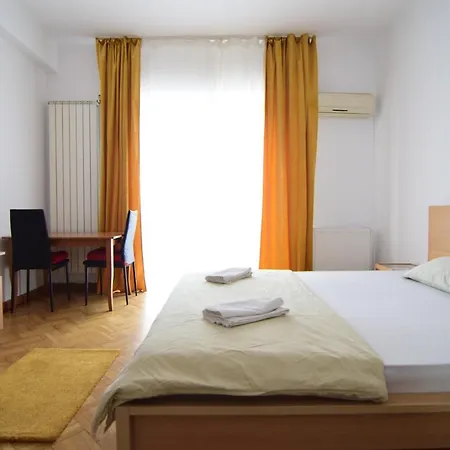 Resedinta Lui Calin - Calea Victoriei Near Royal Palace Lejlighed *